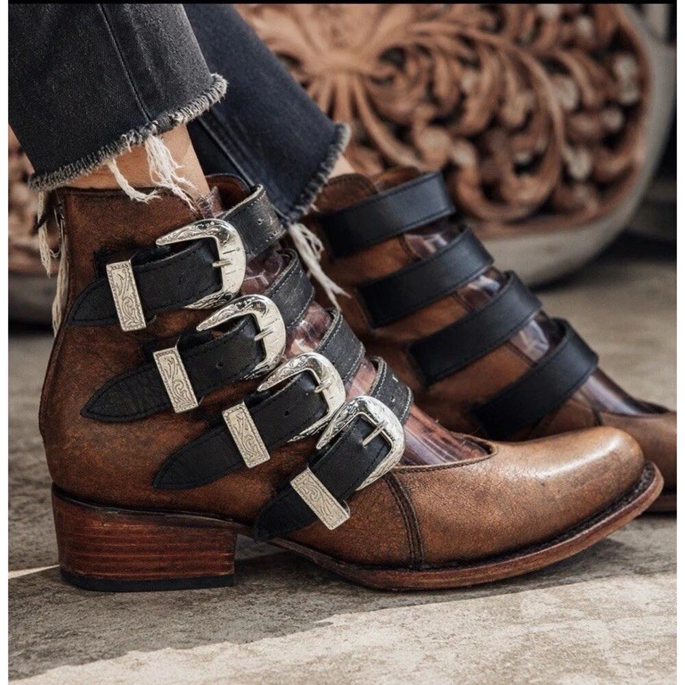 Freebird by Steven Scarlett Bronze Harness Buckle Leather Ankle Boots Women’s 7